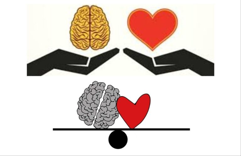 अवांतर, मराठीकथा, मराठीलेख, भावना विरुद्ध व्यवहार, भावनिक नाते, भावबंध, व्यावहारिकपणा, व्यावहारिक नाते, स्वार्थीपणा