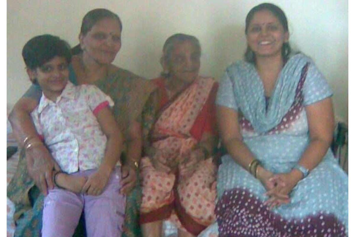 अवांतर, मराठीकथा, मराठीलेखन, मराठीआवृत्ती, मराठीसाहित्य, मराठीलेखक, मराठीमनोरंजन, मराठीवेबसाइट, मराठीआर्टिकल, मराठीस्टोरी, आजी, शिराआजी, लोणीआजी, आजीची_आठवण