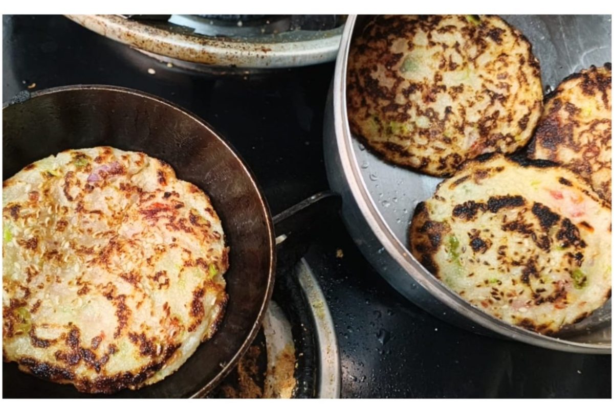 अवांतर, रेसिपी, Recipe, Kitchen Tips, किचन टीप्स, किचन टिप्स, रव्याचे बन, खमंग बन, रव्याचे खमंग बन, भाज्यांचे बन, झटपट बन